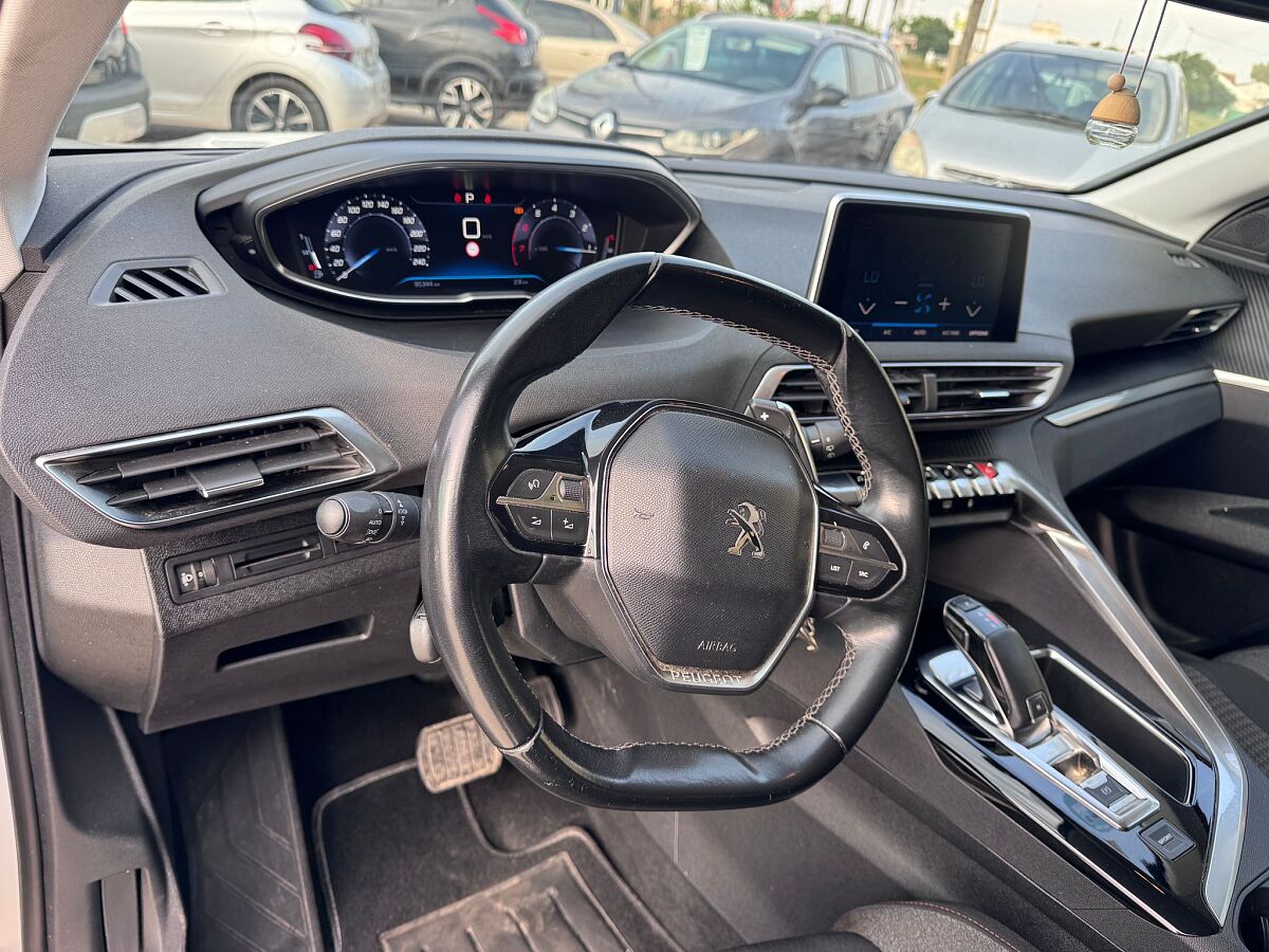 PEUGEOT 3008 ACTIVE 1.2. E-THP AUTO SPANISH LHD IN SPAIN ONLY 59000 MILES 2018